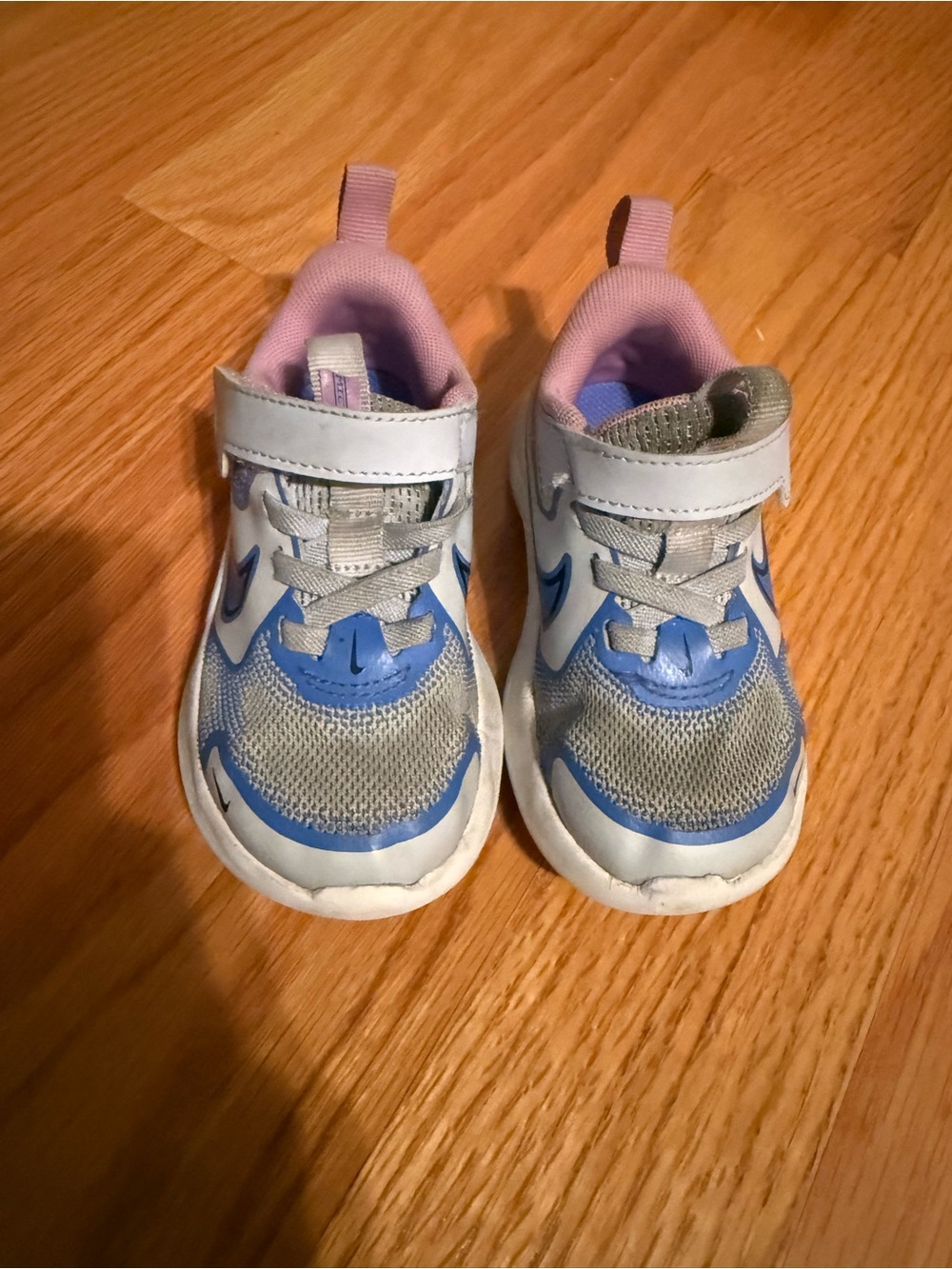 Nike Kids Sneakers in Blue and Pink